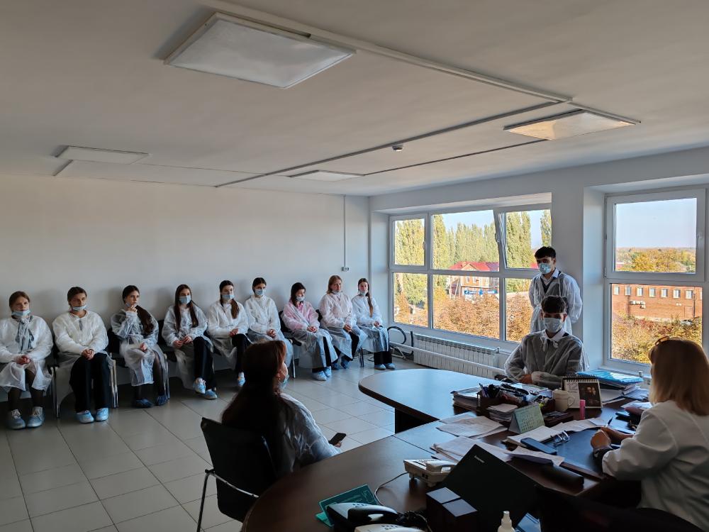 «Организация профессионально-ориентационной работы с учащимися образовательных организаций по привлечению в профессию врача и медицинской сестры»  в ТОГБУЗ «Первомайская ЦРБ»
